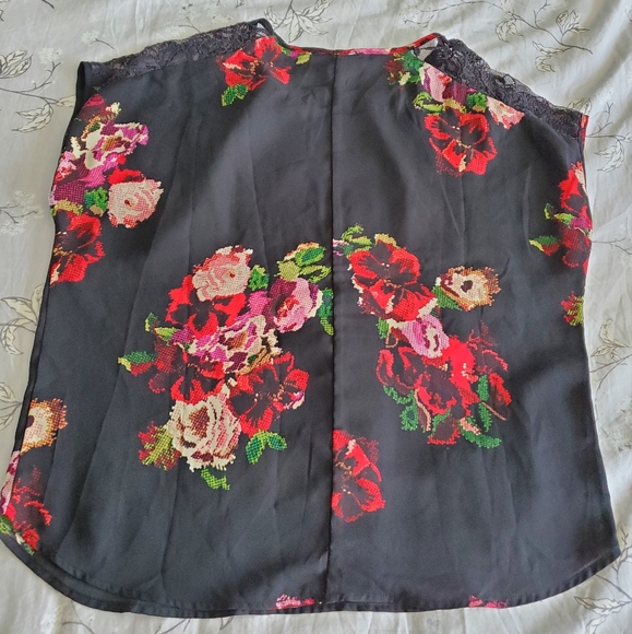 Forever 21 Floral Soft Blouse - Picture 4 of 6